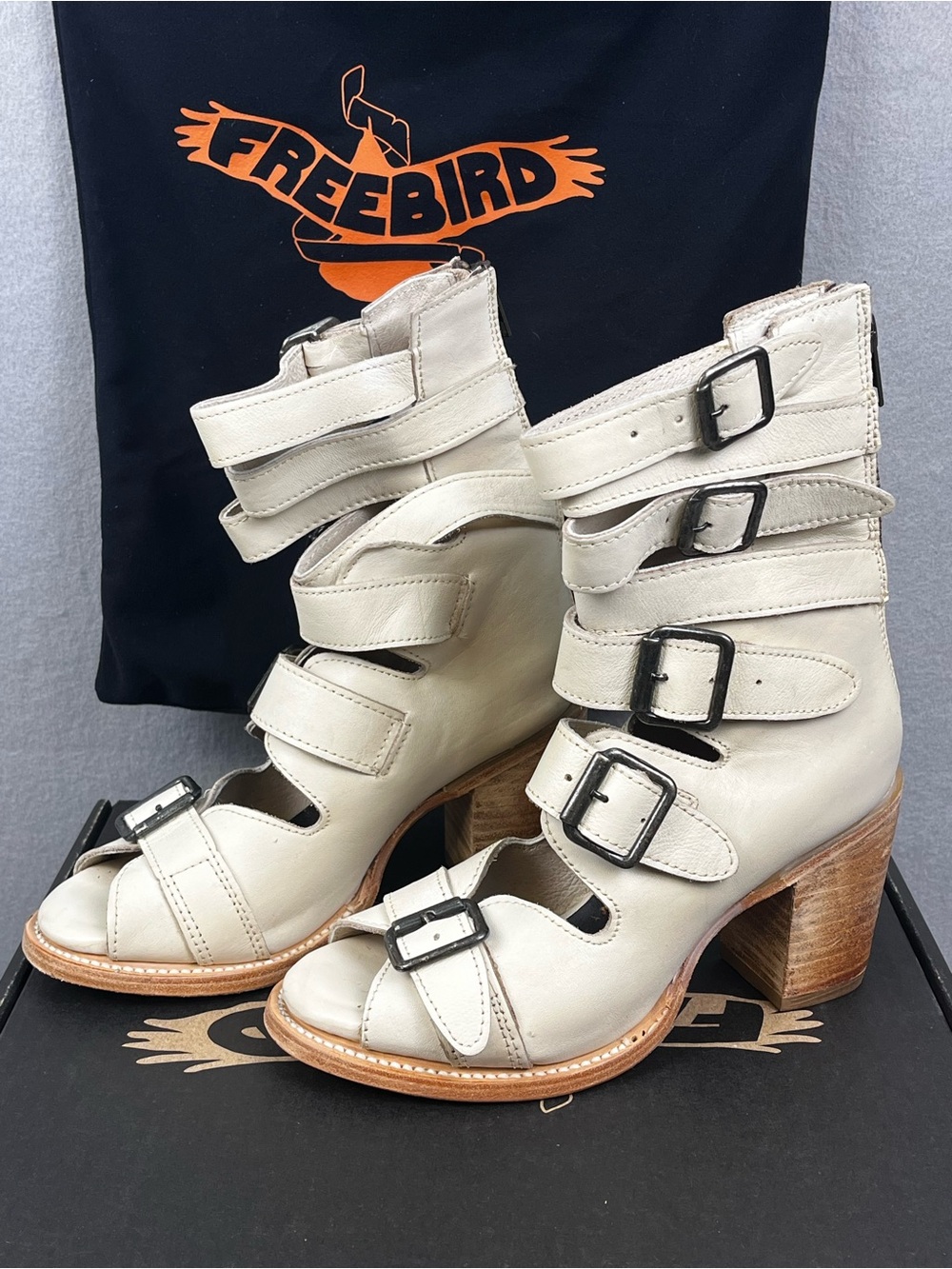 Freebird by Steven “Bond” Boots in Off White Leather Women's Size 6 With Box